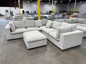 ThomasVille Lowell 6-Piece Modular Sectional - Light Gray