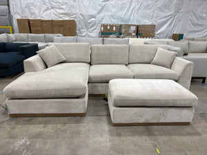 Brand-New Henredon Caley Sectional