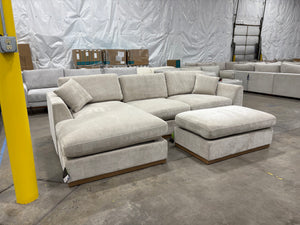 Brand-New Henredon Caley Sectional