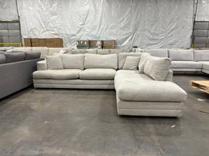 Derry 2-Piece Sectional