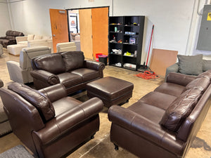 Mortara 4-Piece Leather Sectional