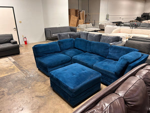 Leyla 5-Piece Fabric Modular Sectional