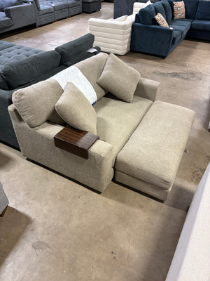 Gilroy Oversized Chair