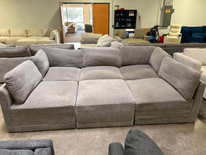 ThomasVille Fallon 6-Piece Modular Sectional