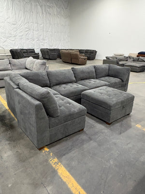 ThomasVille Tisdale 6 Piece Sectional Gray