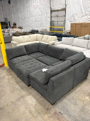 ThomasVille Tisdale 6 Piece Sectional
