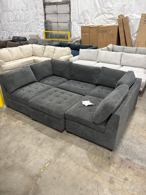 ThomasVille Tisdale 6 Piece Sectional