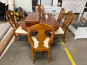 Elegant Traditional Cherry Wood Dining Table Set w/ 6 Chairs