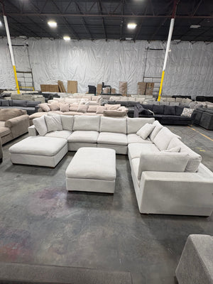 ThomasVille Lowell 8 Pc Sectional