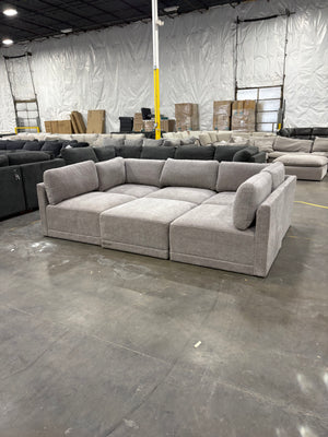 ThomasVille Fallon 6 Pc Sectional