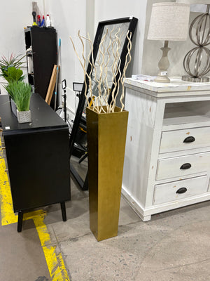 Gold Sticks Decor