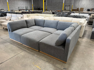 Henredon 6-Piece Fabric Sectional - Gray