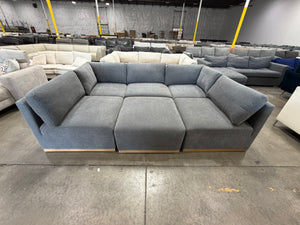 Henredon 6-Piece Fabric Sectional - Gray