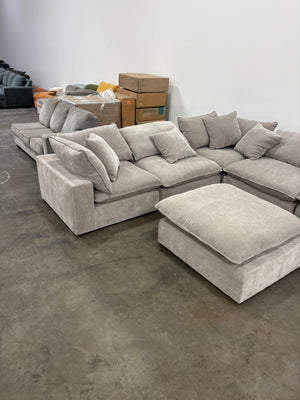 Aiden & Ivy Sereen Sectional
