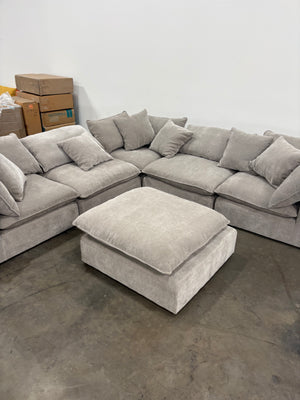 Aiden & Ivy Sereen Sectional