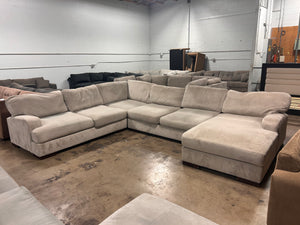 Light Fabric Secctional