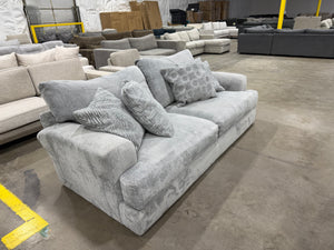 Jackson Furniture Lamar Sofa
