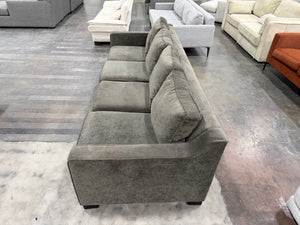 Modern Velvet 4-Seat Sofa – Deep Cushions