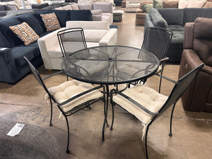 Outdoor Table and Chairs