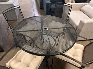 Outdoor Table and Chairs