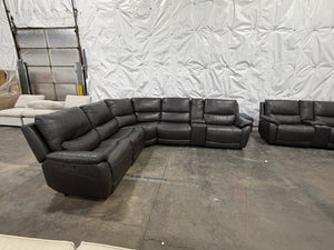 Gilman Creek Wylder Leather Power Sectional