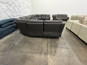 Gilman Creek Wylder Leather Power Sectional