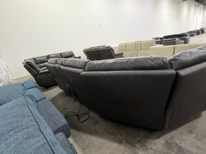 Gilman Creek Wylder Leather Power Sectional