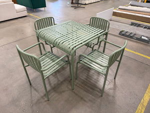 Article Outdoor table and 4-chair set