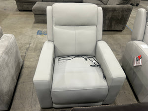 Wren Power Recliner
