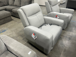 Wren Power Recliner