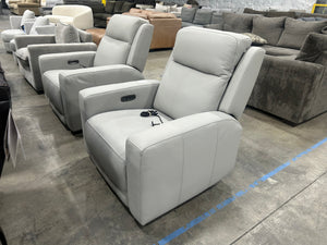 Wren Power Recliner