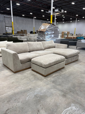 Henredon Caley Sectional