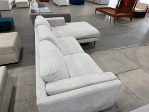 Light Gray Modern Chaise Sectional Sofa
