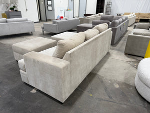 Living Spaces Reversible Chaise Sectional w/ Storage Ottoman