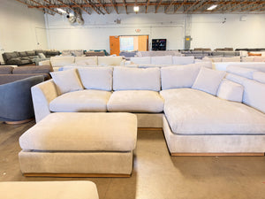 Henredon Caley Sectional