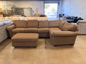 Flexsteel Sectional w/ Ottoman