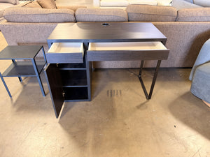 Black Desk