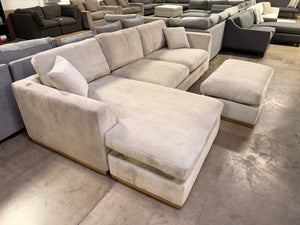 Henredon Caley Sectional