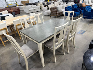 Table with 6 Chairs