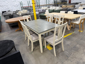 Table with 6 Chairs