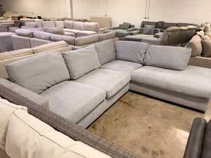 Light Gray Sectional w Chaise