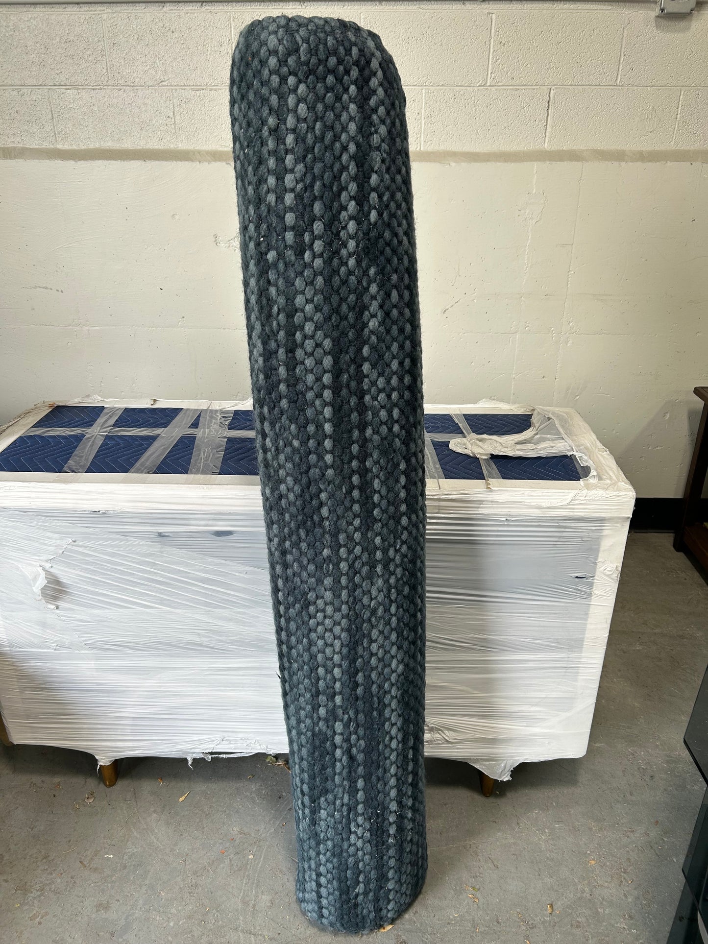 5’x7’ Dark Blue 100% Wool Area Rug