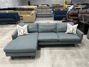 Room & Board Jasper Chaise Sectional (Tepic Haze)