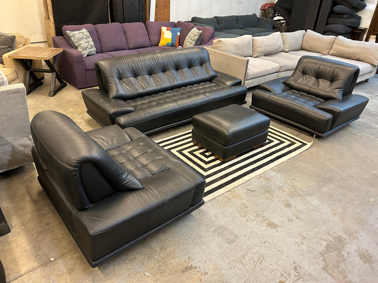 Zuri Furniture Black Leather Couch And Chairs Set