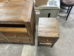 Distressed Wooden TV Stand & End Table Set