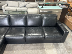 Natuzzi 3-Pc Black Leather Chaise Sectional