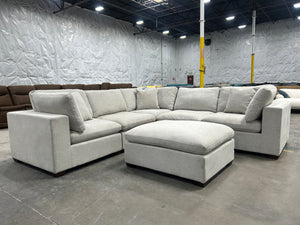 Thomasville Lowell 6-Piece Modular Sectional (Light Gray)