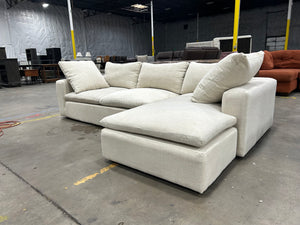 Living Spaces Shuffle II Sofa w/Reversible Chaise (Beige)