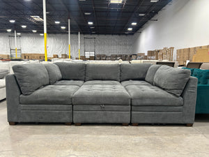 Thomasville Tisdale 6-Piece Modular Sectional w/Storage Ottoman