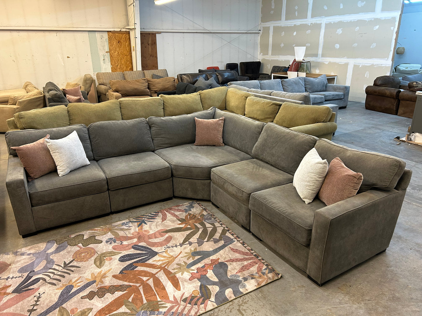 Modular Gray Jonathan Louis Sectional